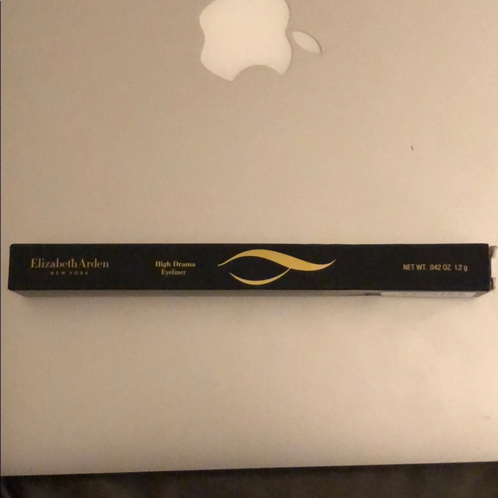 BRAND NEW: Elizabeth Arden High Drama Eyeliner